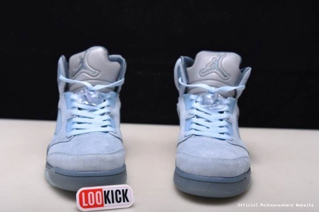 Official Maikesneakers DD9336-400 Air (W) Retro 5 Bluebird Jordan 0814